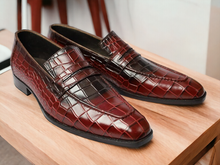 Load image into Gallery viewer, Men&#39;s Hand Painted Red Alligator print Shoes, Slip On Penny Loafer Shoes
