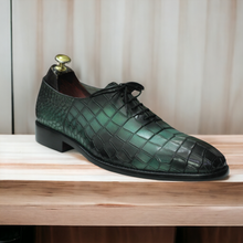 Load image into Gallery viewer, Men&#39;s Sea Green &amp; Black Alligator Print Leather Lace Up Shoes
