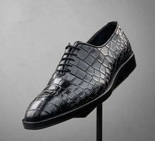 Load image into Gallery viewer, Handmade Genuine Alligator Embossed Leather Oxford Shoes For Men&#39;s
