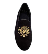 Load image into Gallery viewer, HANDMADE MEN LION EMBROIDERY BLACK HANDMADE VELVET LOAFERS SHOES
