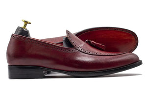 Hand Painted Burgundy Tussle Party Loafers Shoes, Oxford Shoes For Men's
