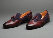 Load image into Gallery viewer, Handmade Men&#39;s Wing Tip Brogue Shoes, Men&#39;s Navy Blue Brown Leather Suede Tussles Shoes
