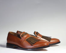Load image into Gallery viewer, Bespoke Brown Leather Fringe Loafer Shoe for Men - leathersguru
