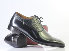 Load image into Gallery viewer, Bespoke Black Brogue Toe Lace Up Shoe for Men - leathersguru
