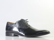 Load image into Gallery viewer, Bespoke Black Alligator Leather Lace Up Shoes for Men&#39;s - leathersguru
