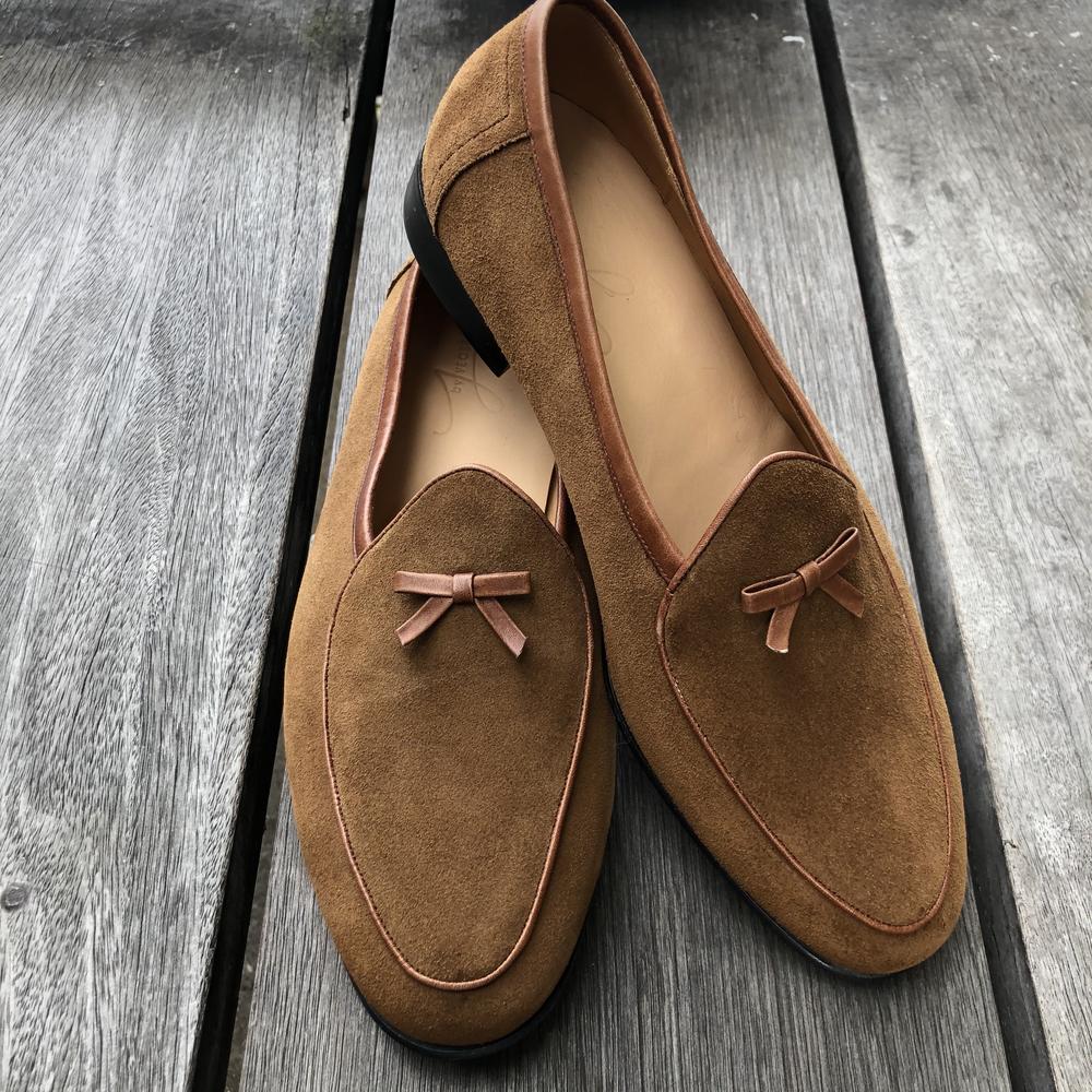 Bespoke Brown Round Toe Suede Tussle Loafer Shoes for Men - leathersguru