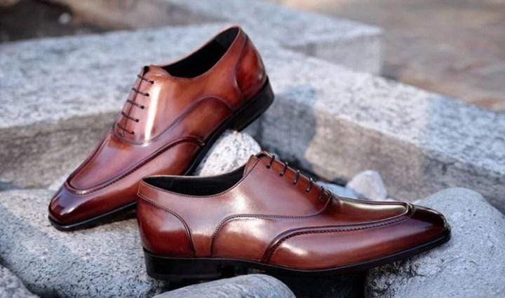Handmade Men's Leather Brown Round Toe Shoes - leathersguru