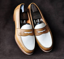Load image into Gallery viewer, Bespoke White &amp; Brown Leather Round Toe Shoes for Men&#39;s - leathersguru

